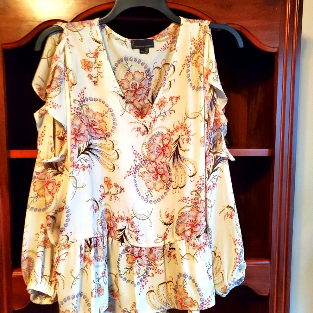 Ladies blouse